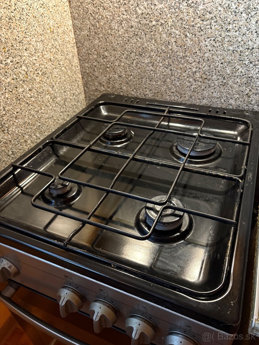 Plynový sporák Mora - 2