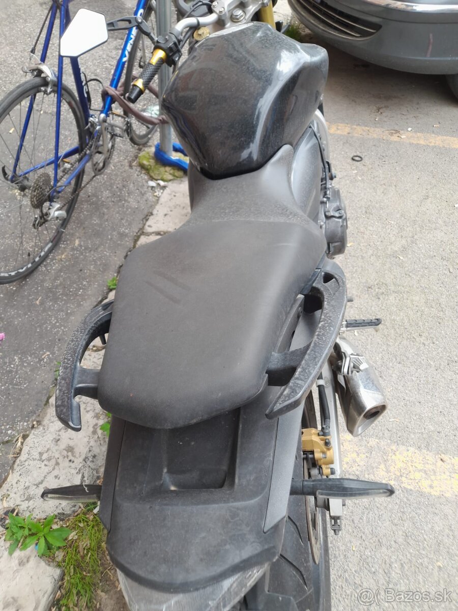 Na ND Honda Hornet. - 2