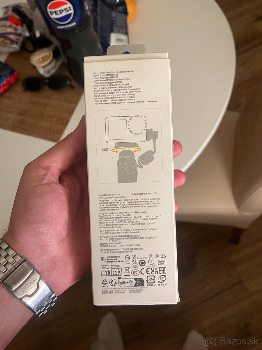 DJI Osmo Action Dual-Direction Battery Handle - 2