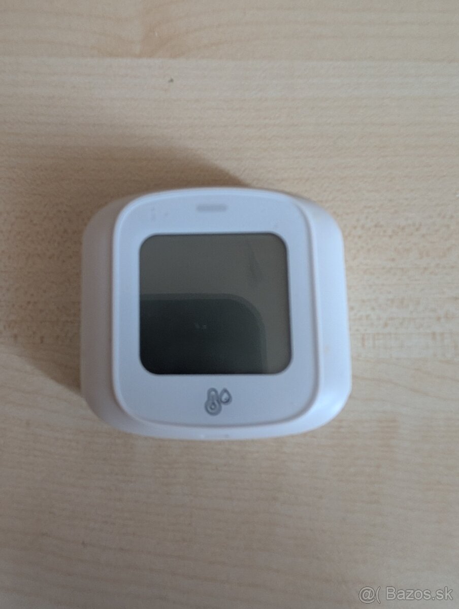 Smart Wifi senzor teploty a vlhkosti s displejom - 2