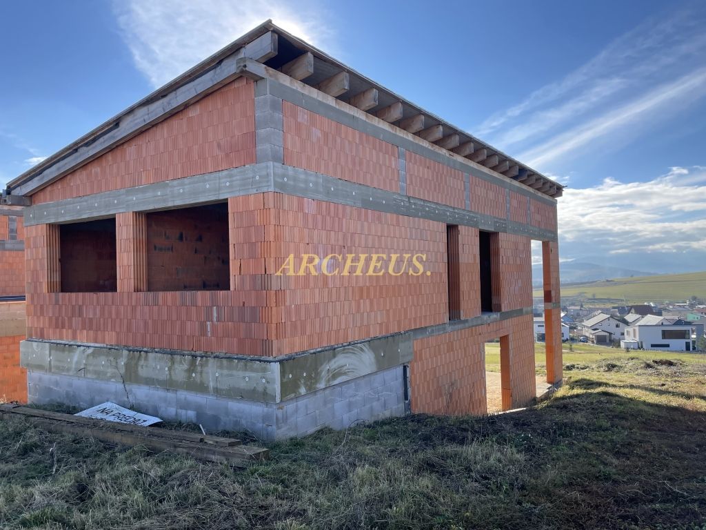 EXKLUZÍVNE/4 izb. dom – hrubá stavba, 738 m2, Malý Slavkov - 2