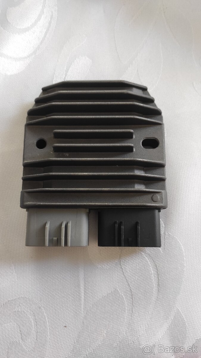 Regulator dobíjení - 2