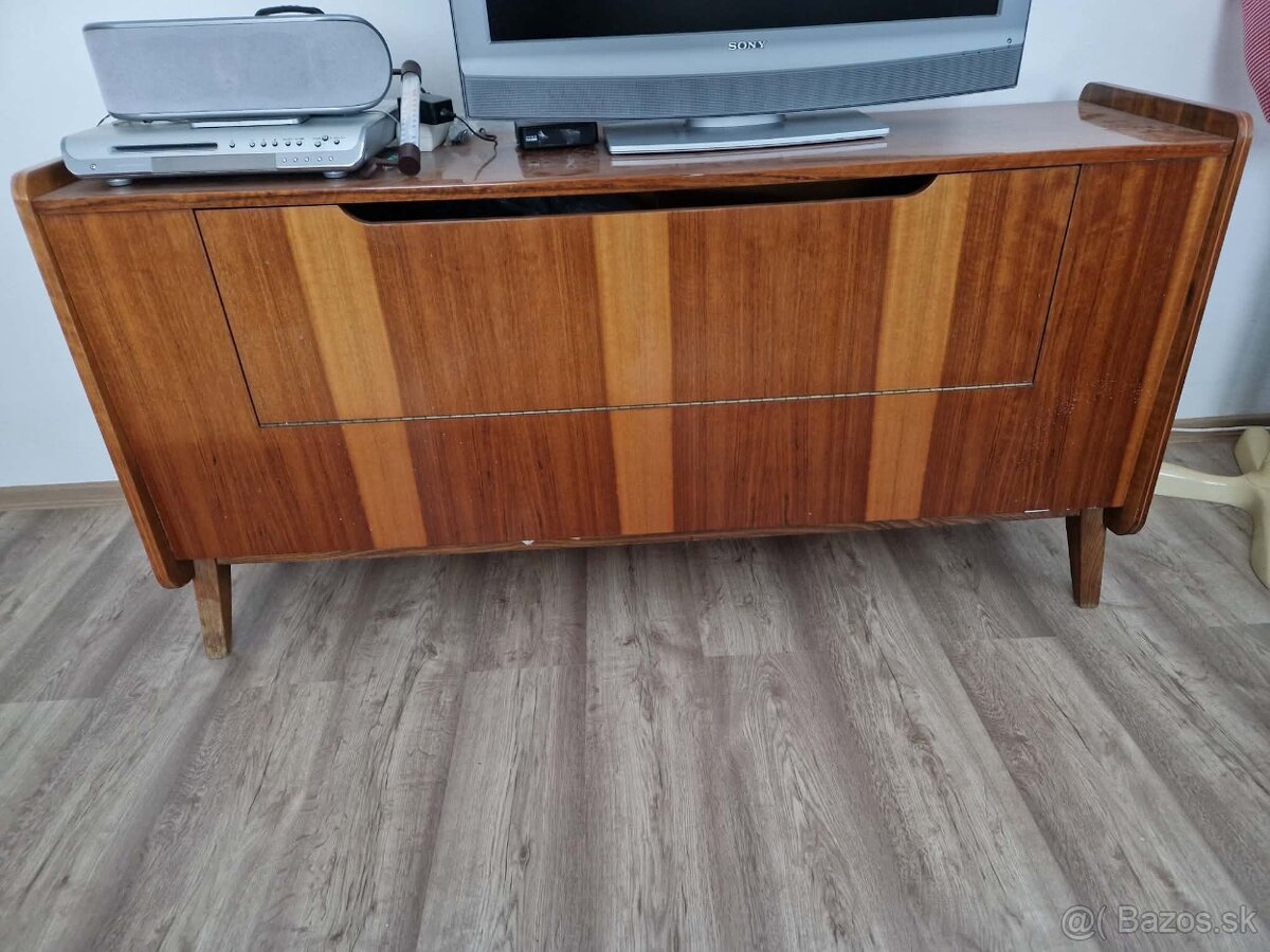 Staré skrine do obývačky - 2