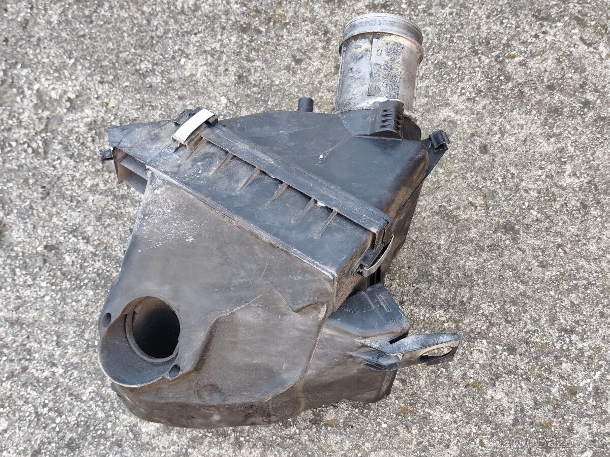 Airbox + váha vzduchu 059906461D - 2