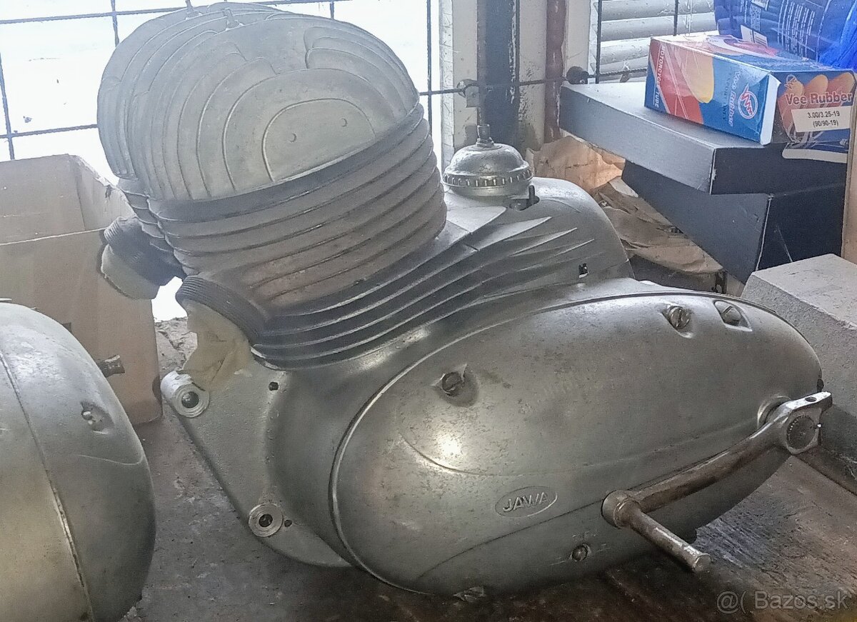 Motor Jawa 350/354 - 2