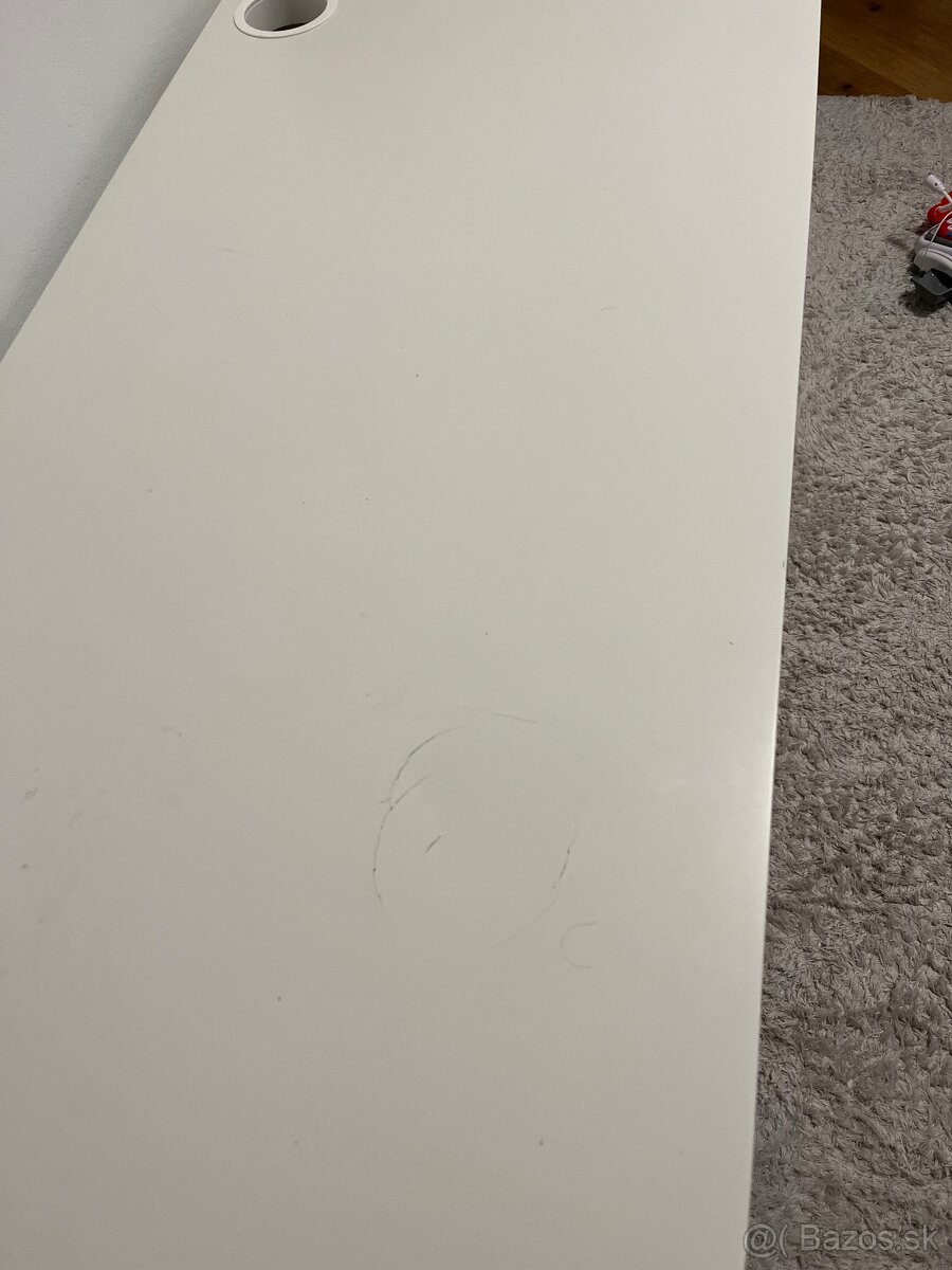 Predam ikea stôl - 2