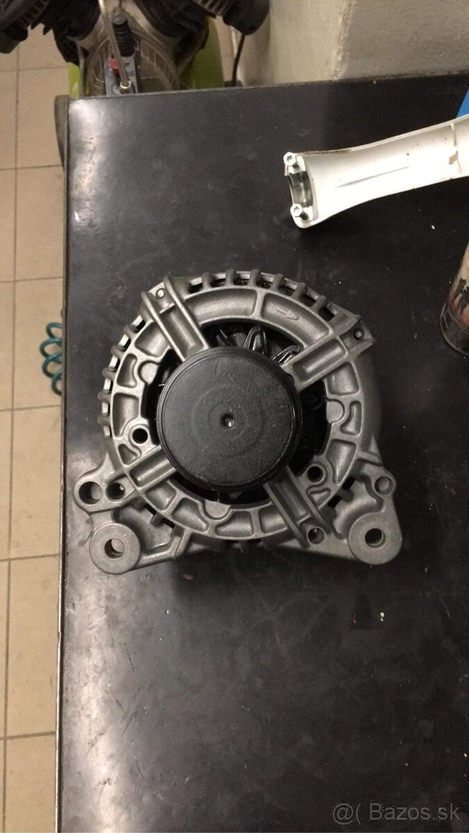 Alternátor do VAG 1,9 TDI 12V/120A - 2