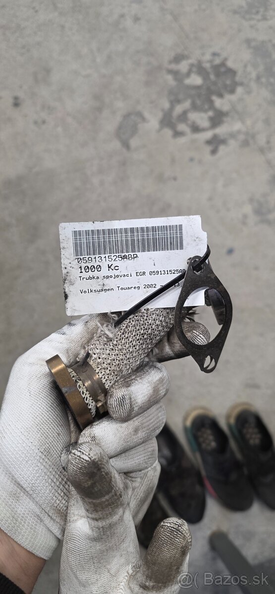 059131525AB trubka egr - 2