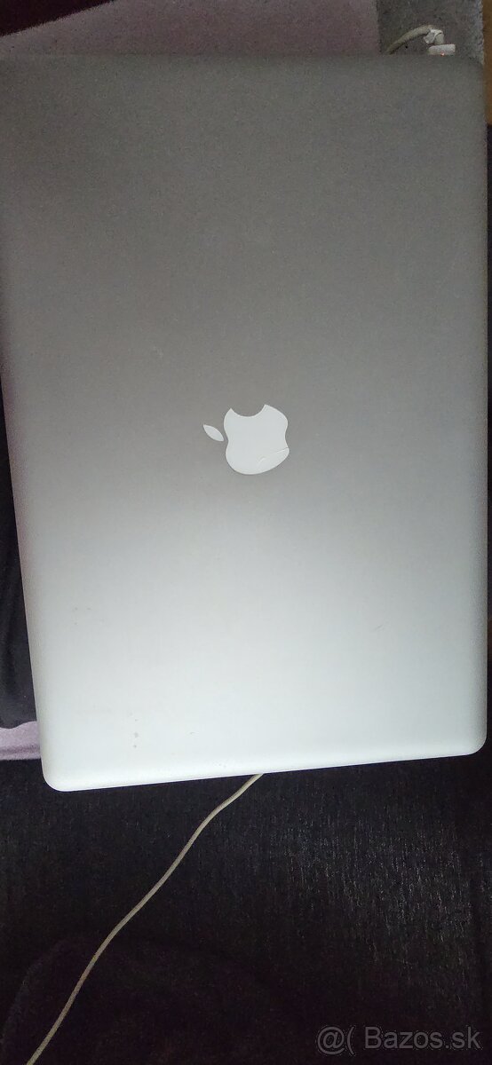 MacBook Pro 17" - 2