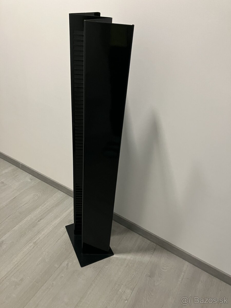 Kovový stojan na CD - 2