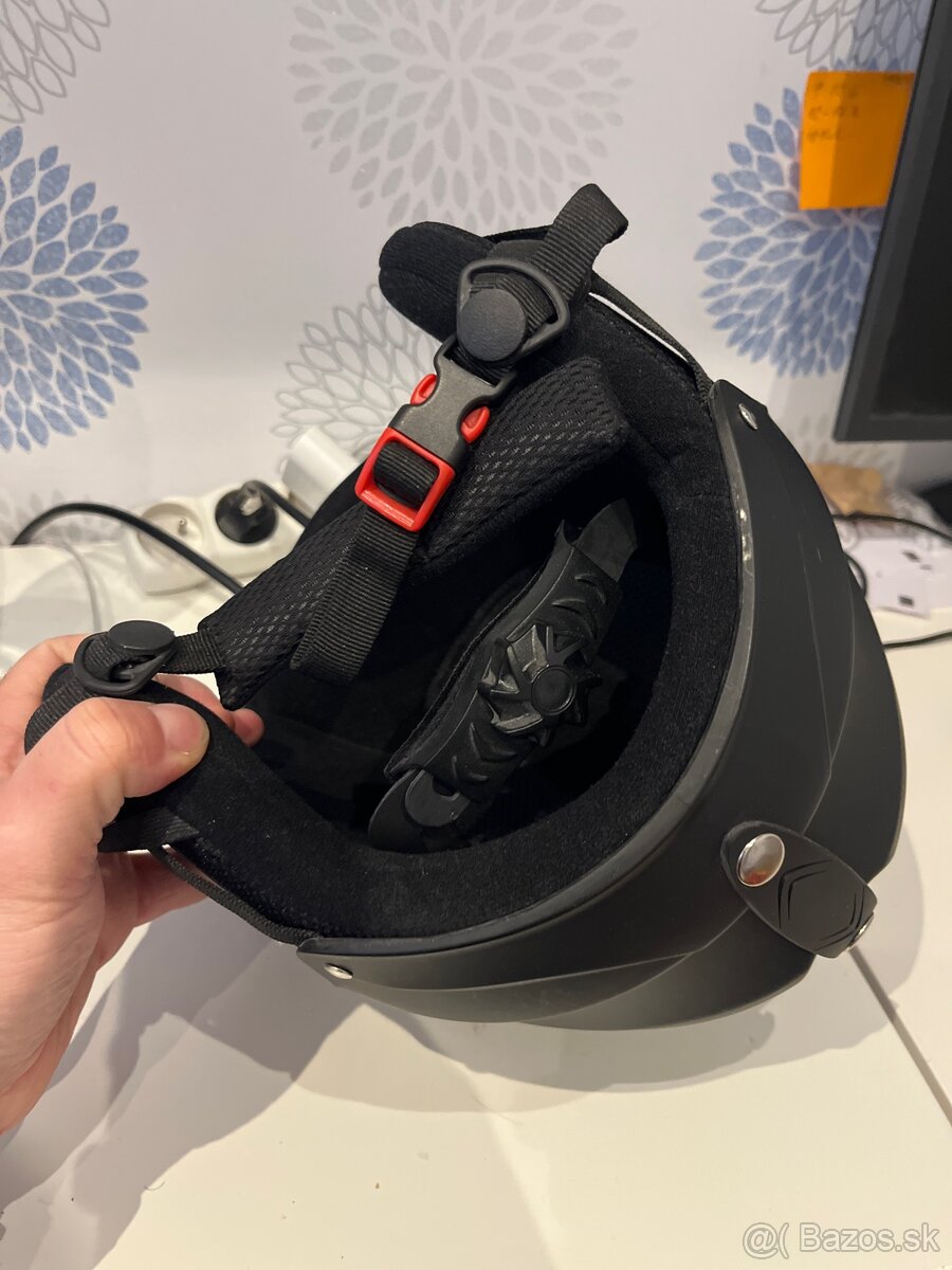 Lyziarska prilba - 2