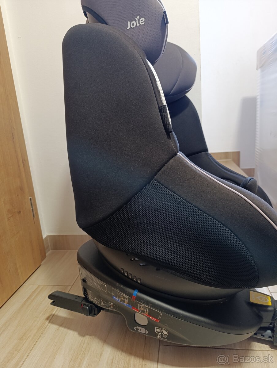 Joie otočná autosedačka - 2