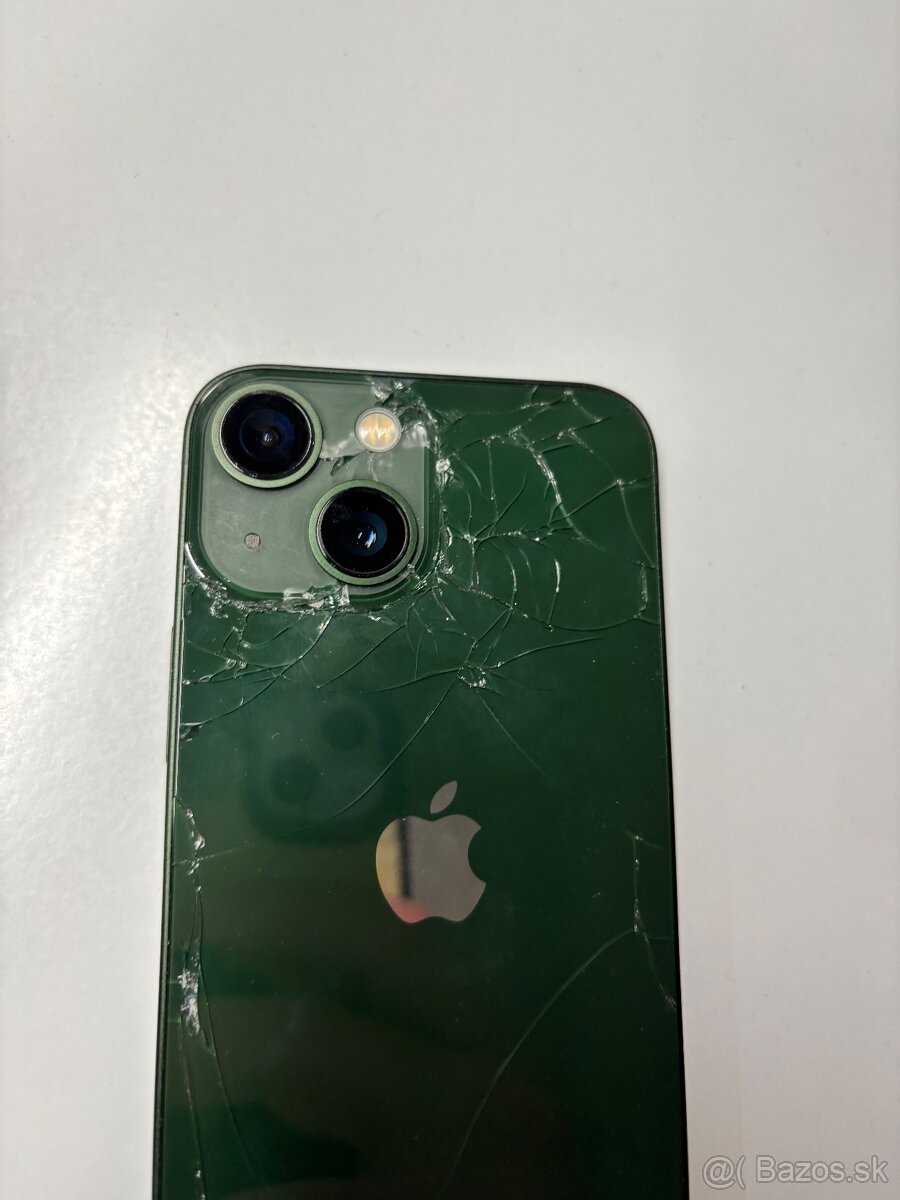 Iphone 13 mini- rozbitý - 2