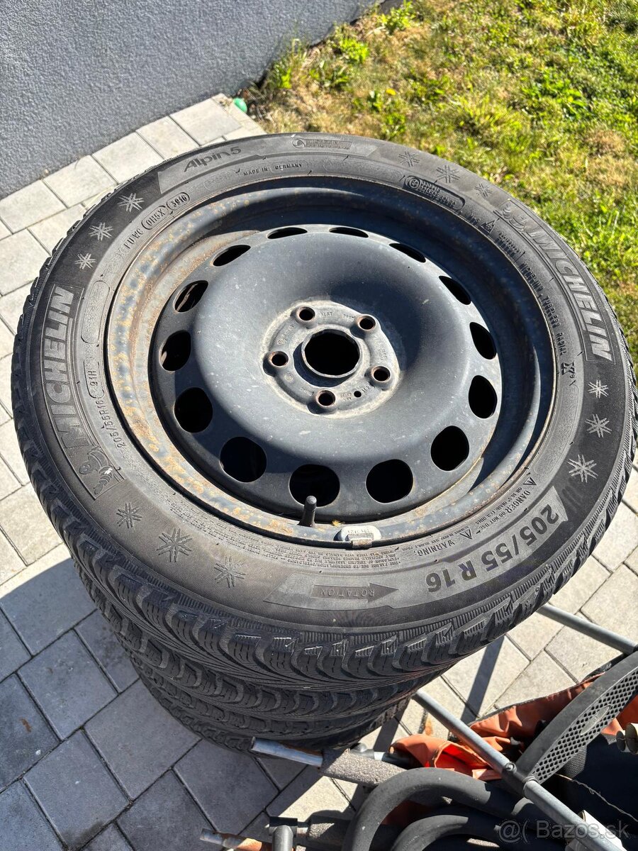 Zimne Pneu 205/55/16 - 2