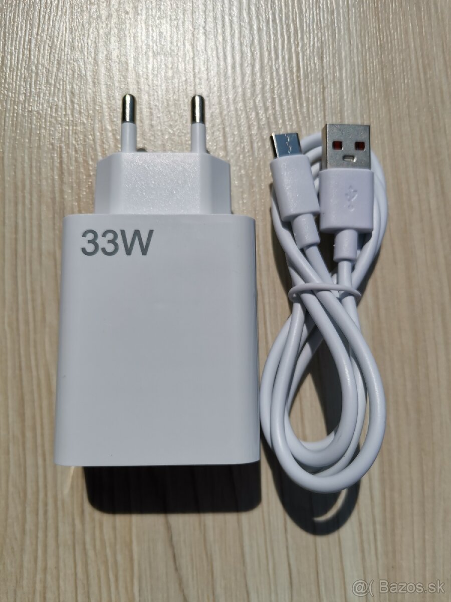 Nová nabíjačka s nabíjacím USB-C káblom - 2