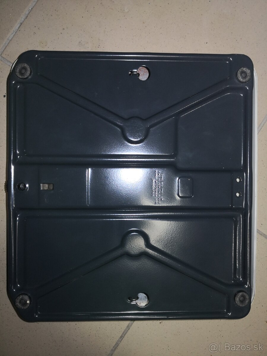 Retro vaha - 2