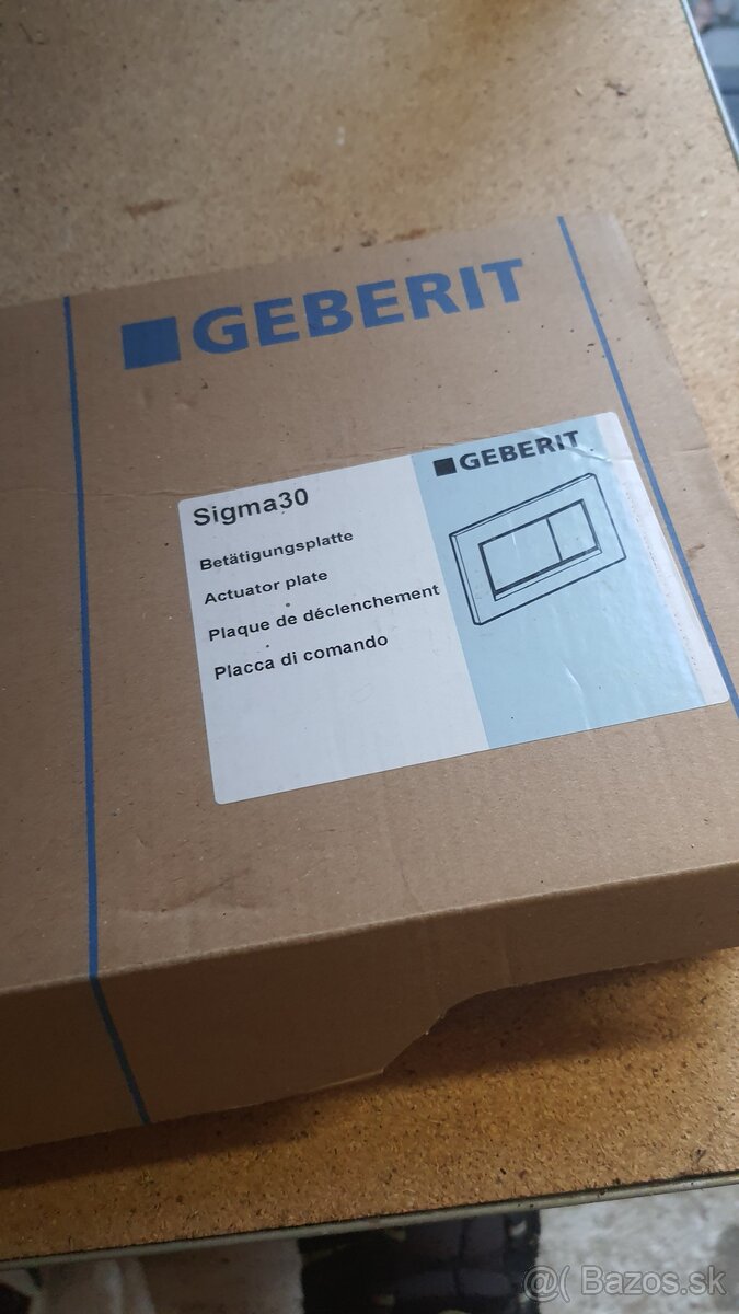 Geberit Sigma 30 rozbalené - 2
