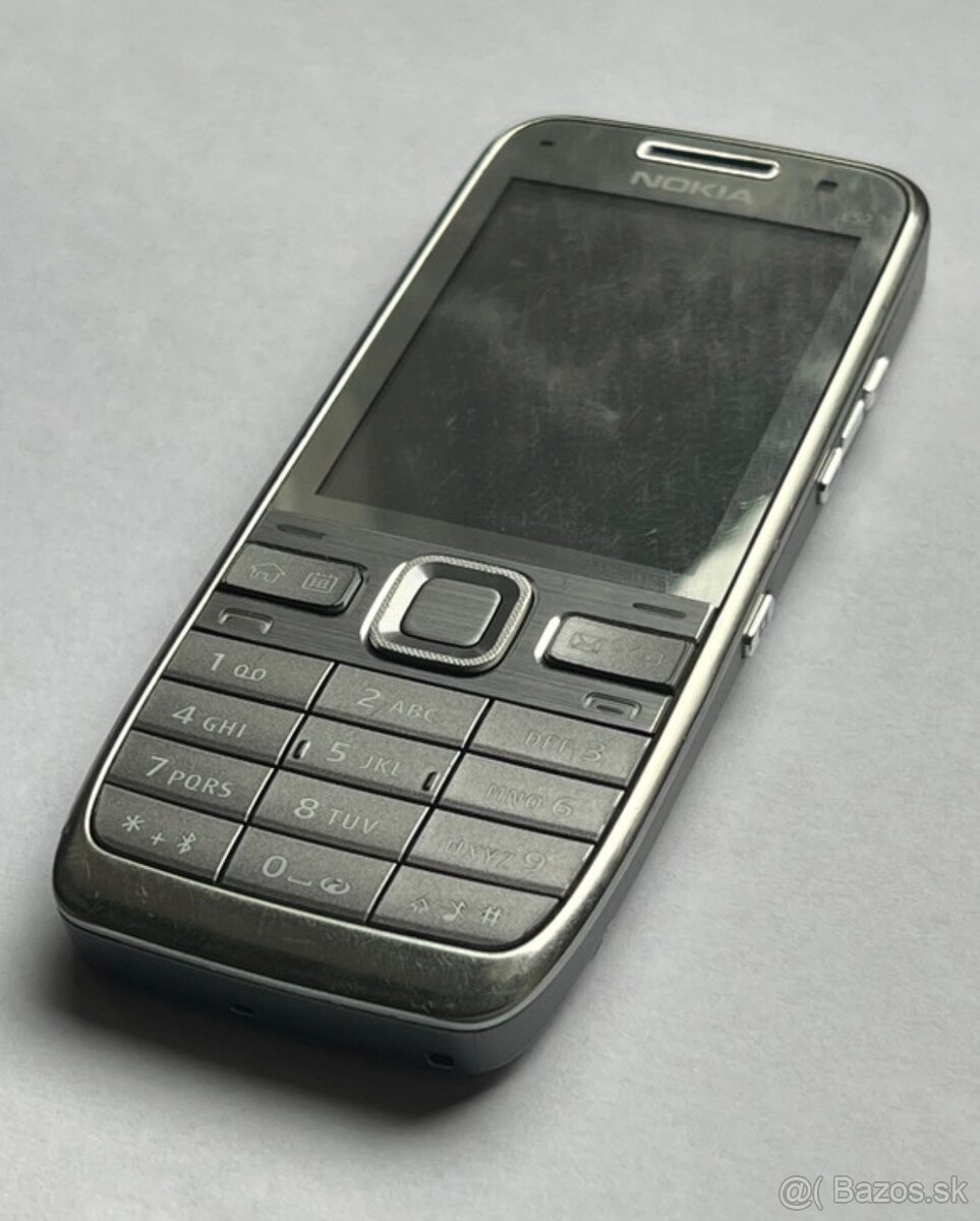 Nokia E52 - 2