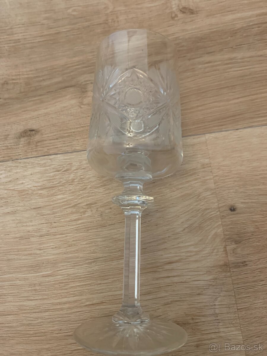 Krištáľové poháre na víno - 2