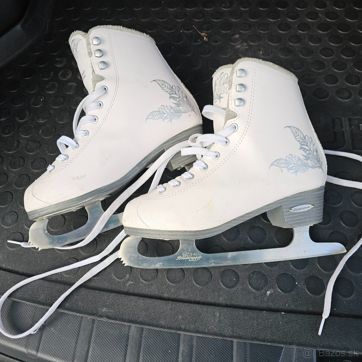 Dievčenské korčule na ľad - 2