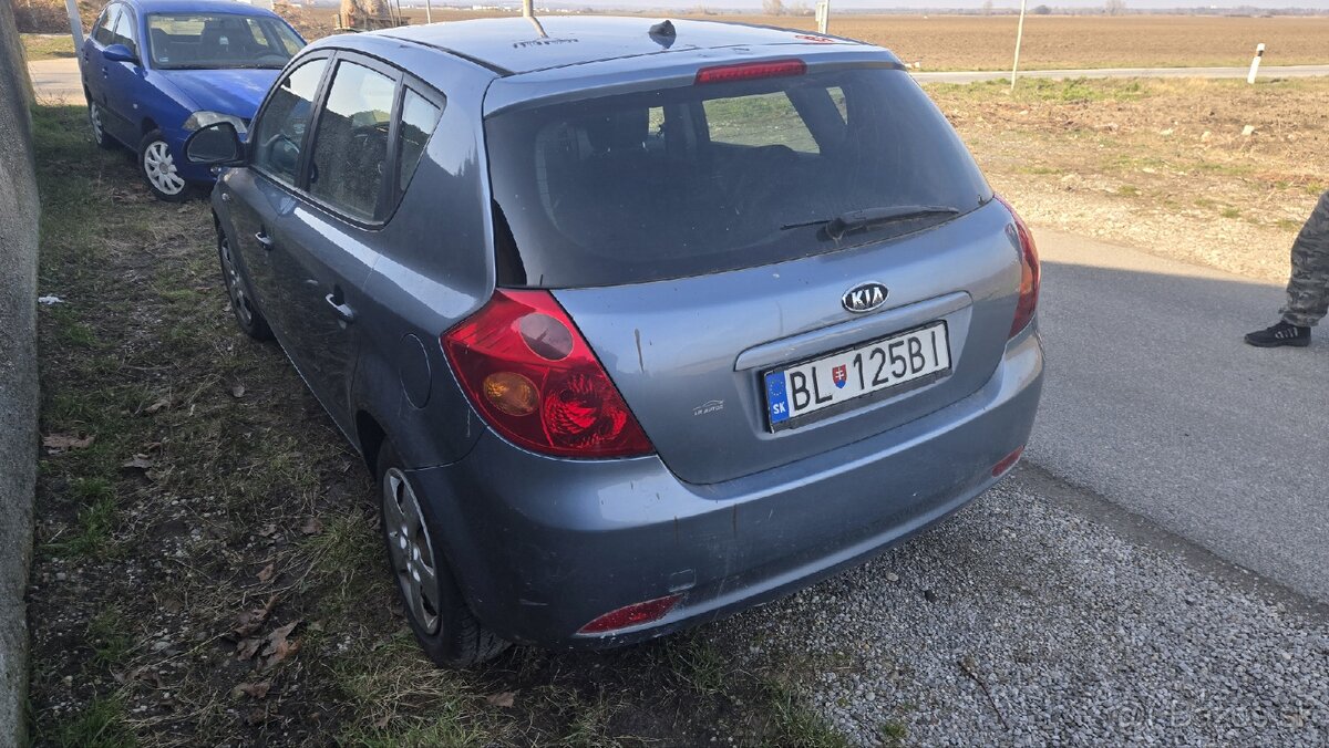 Kia ceed 1.6 crdi - 2