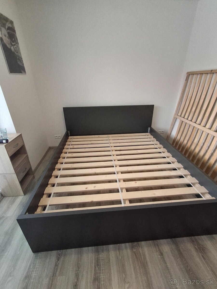 Manželská postel - 2