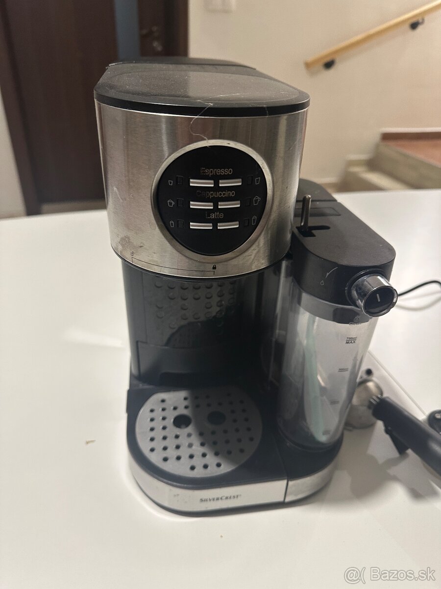 PÁKOVÝ ESPRESSO KÁVOVAR - 2