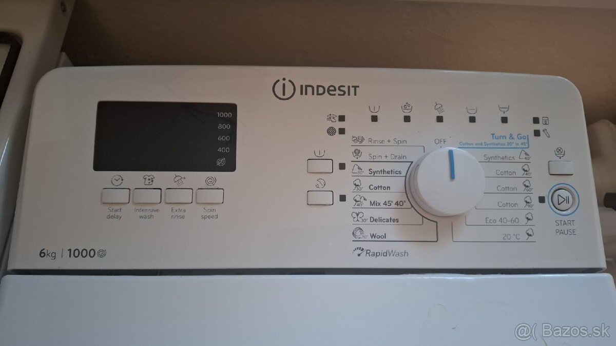 Pračka Indesit - 2