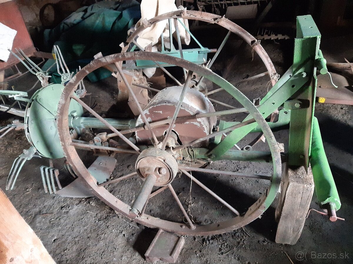 Predáme poľnohospodárske stroje - 2