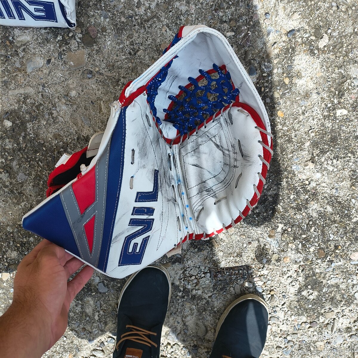 Predám brankársku výstroj - 2