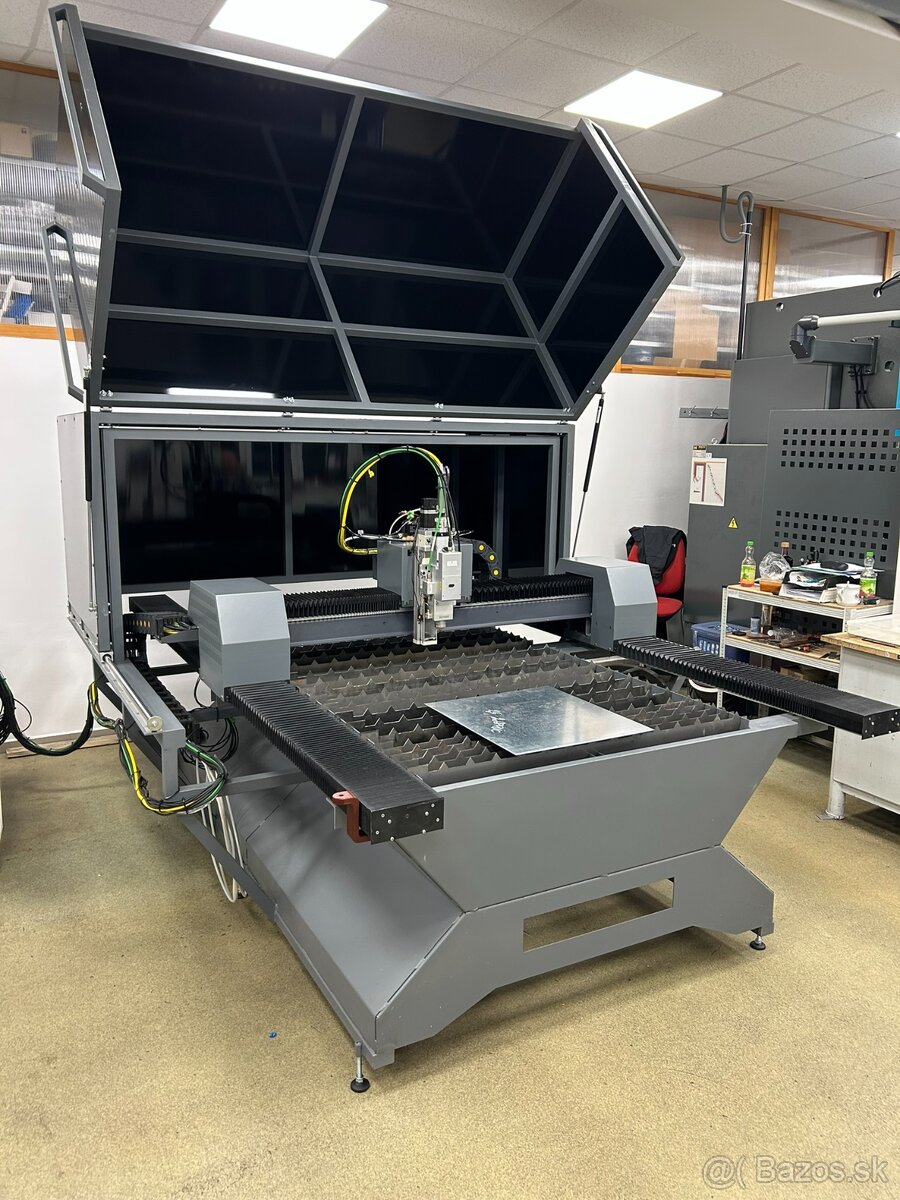 Fiber laser FINECUT-2000 - 2