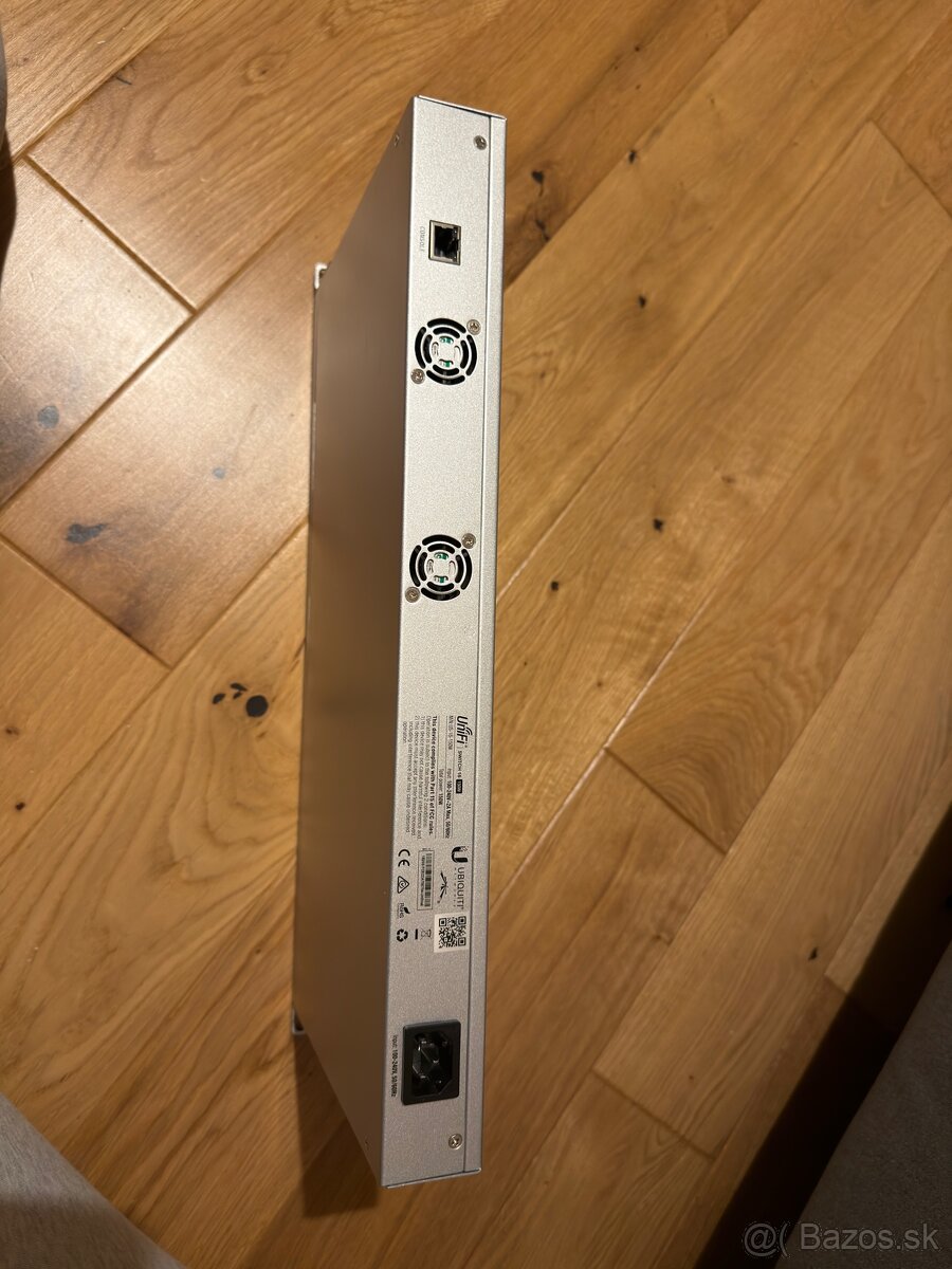 Ubiquiti poe switch - 2
