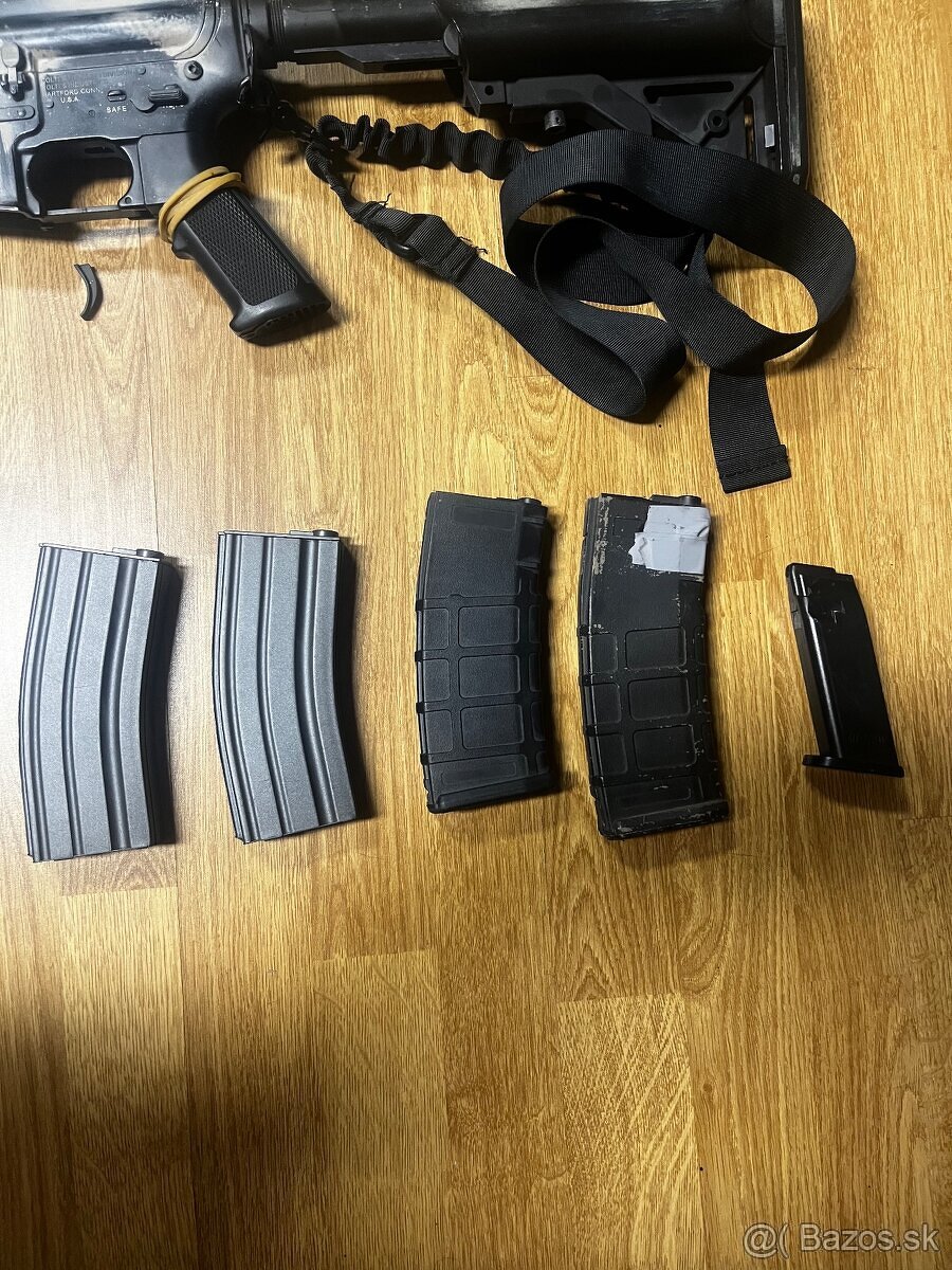 aisft M4 1:1 clokov – odtrhnuta spust + asobnik + vybav - 2