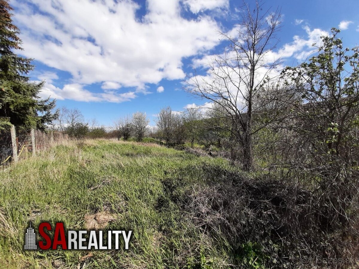 NA predaj stavebný pozemok Tekovské Lužany - 2