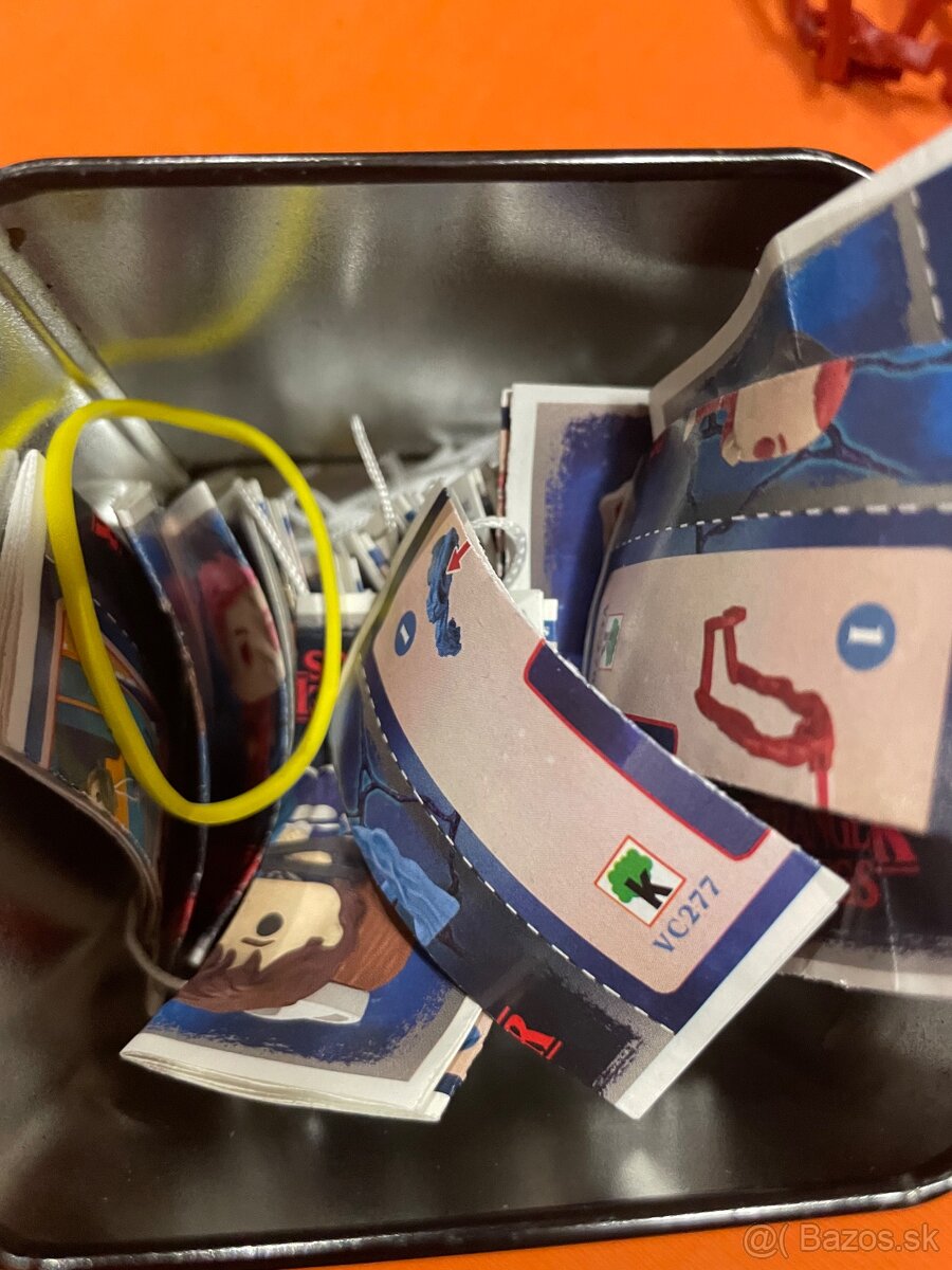 Stranger things kinder joy - 2