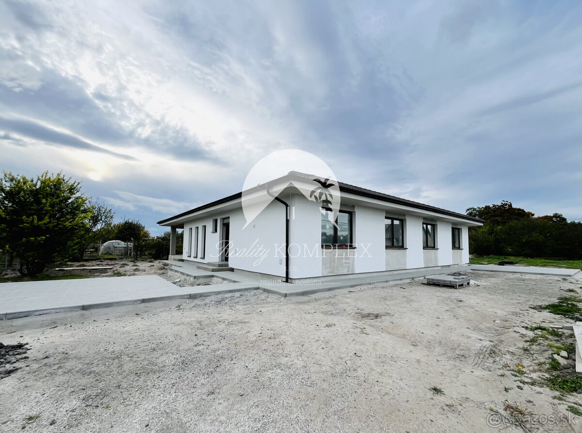 Reality KOMPLEX s.r.o., Vám ponúka na predaj 4-izbový dvojdo - 2