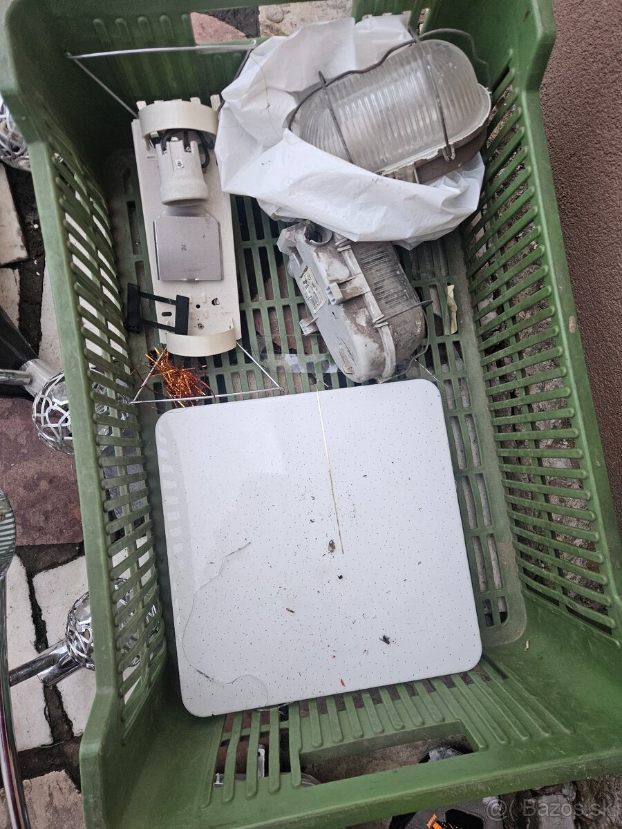 Darujem svietidla - 2