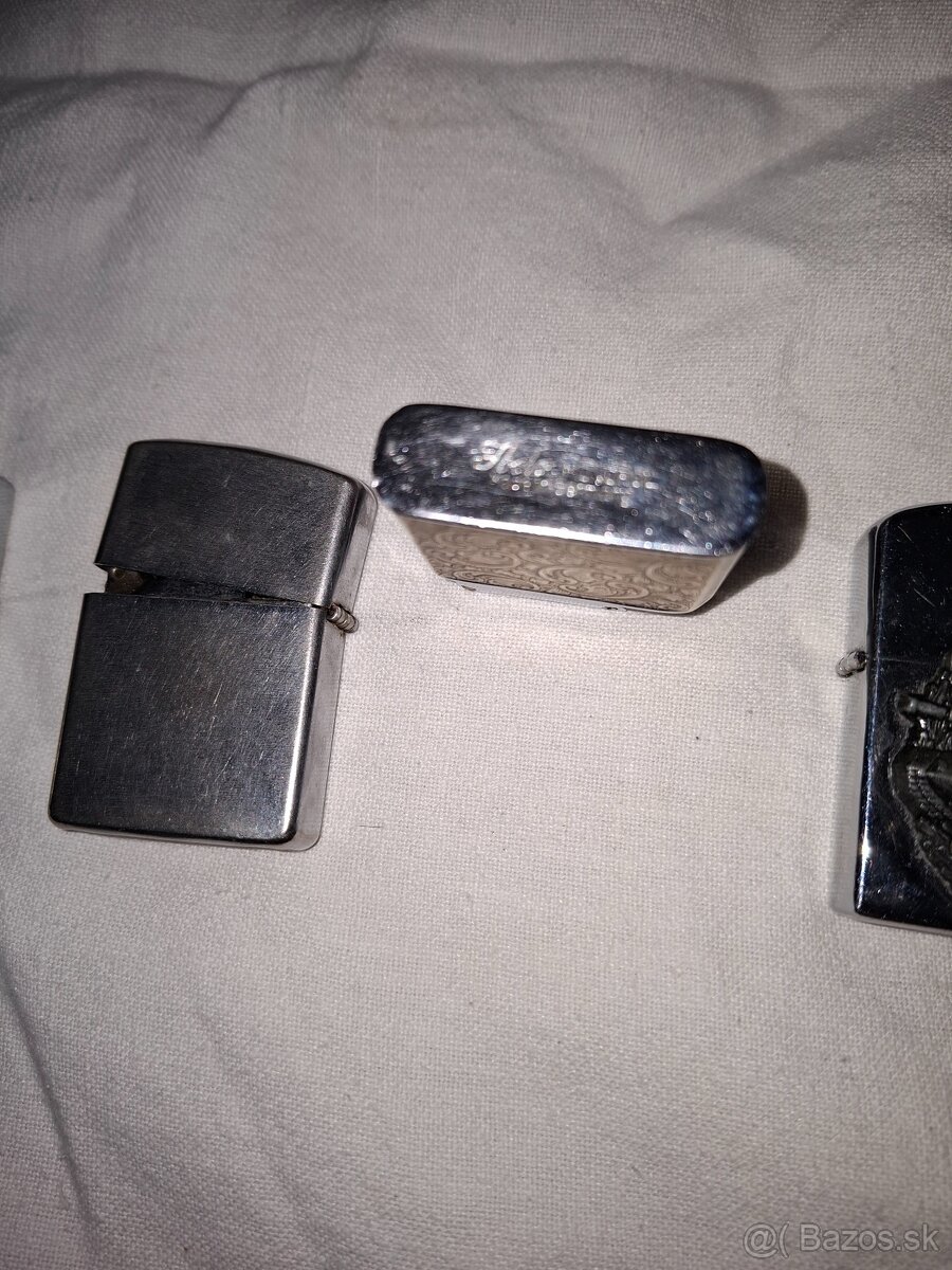 benzínové staré zapaľovače - 2