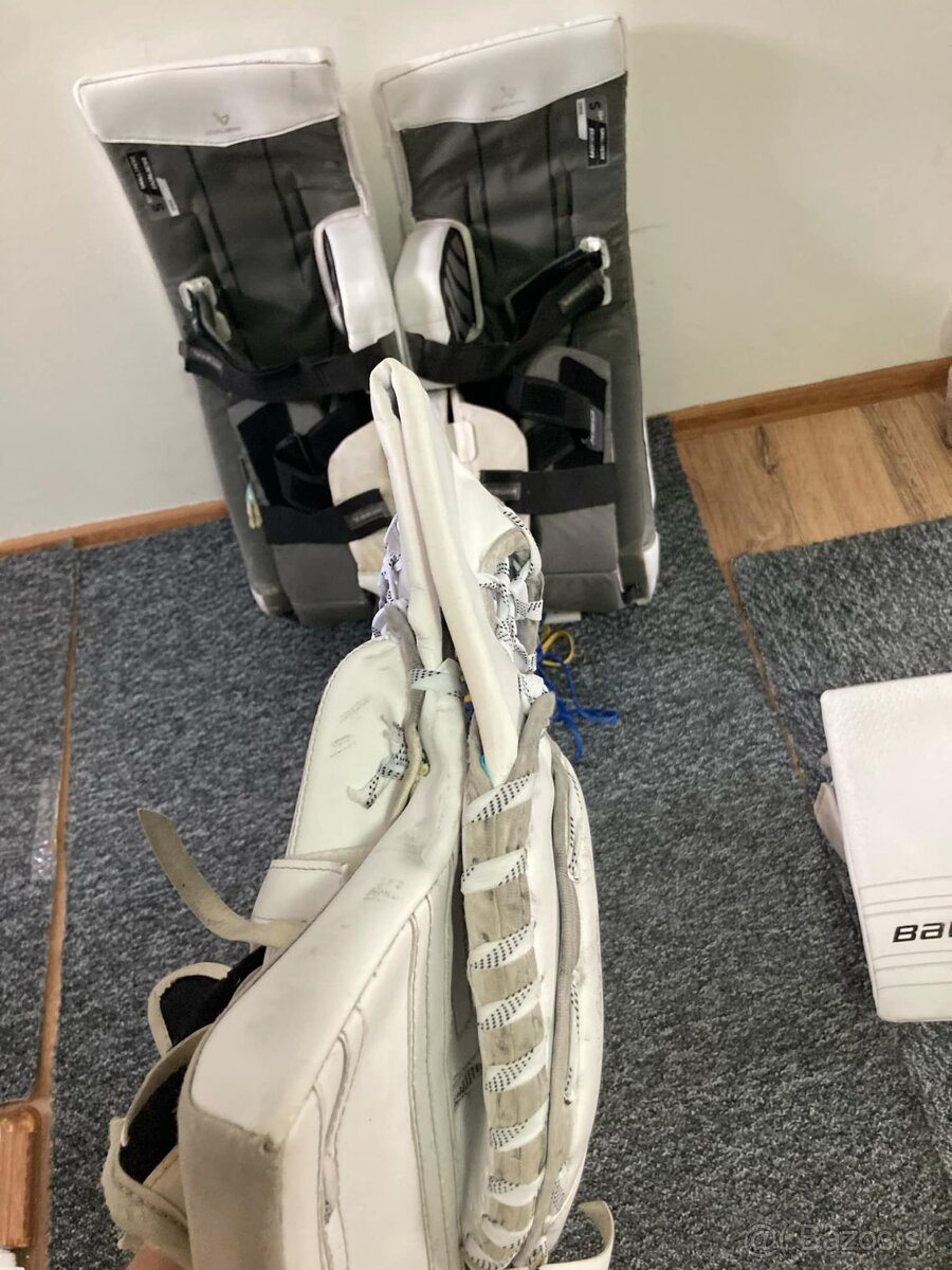 Brankarska výstroj - 2