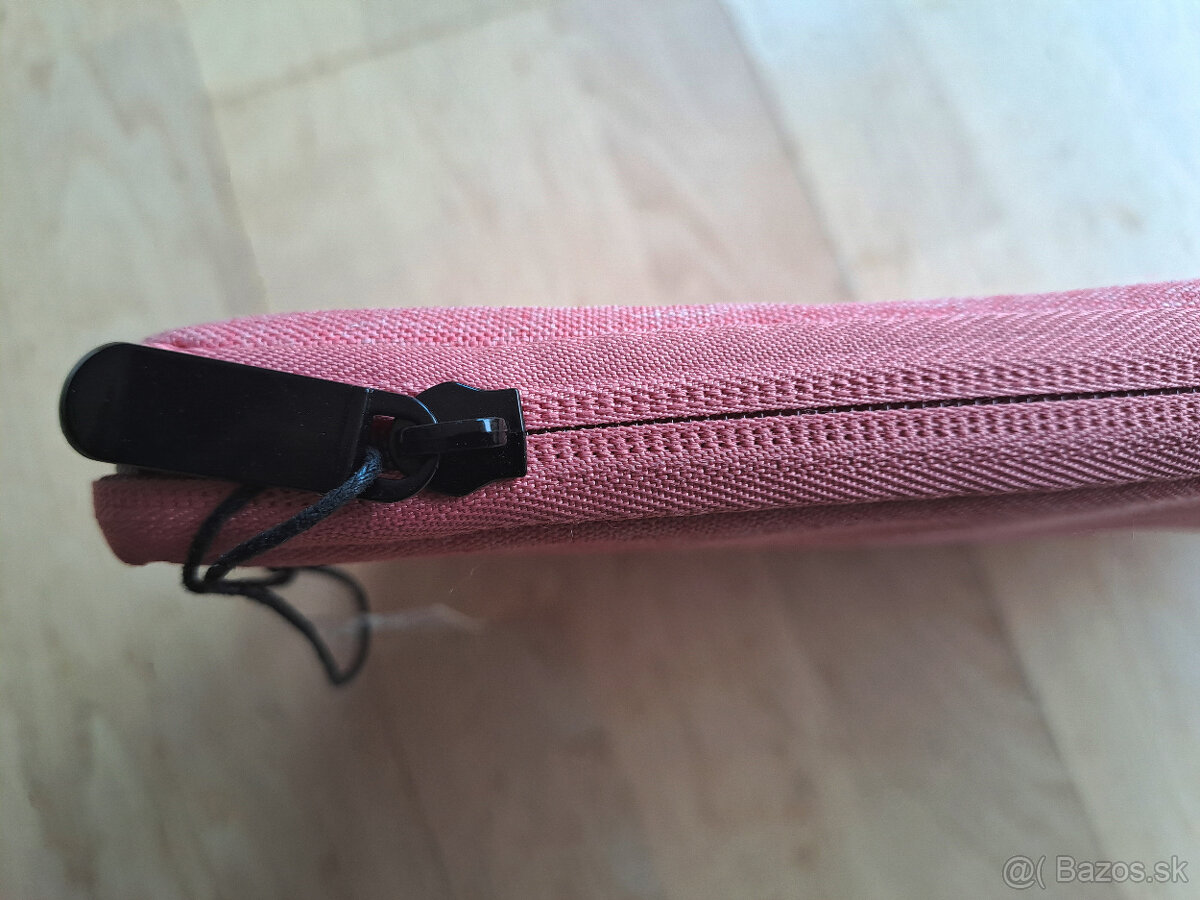 Predám púzdro na notebook - 2