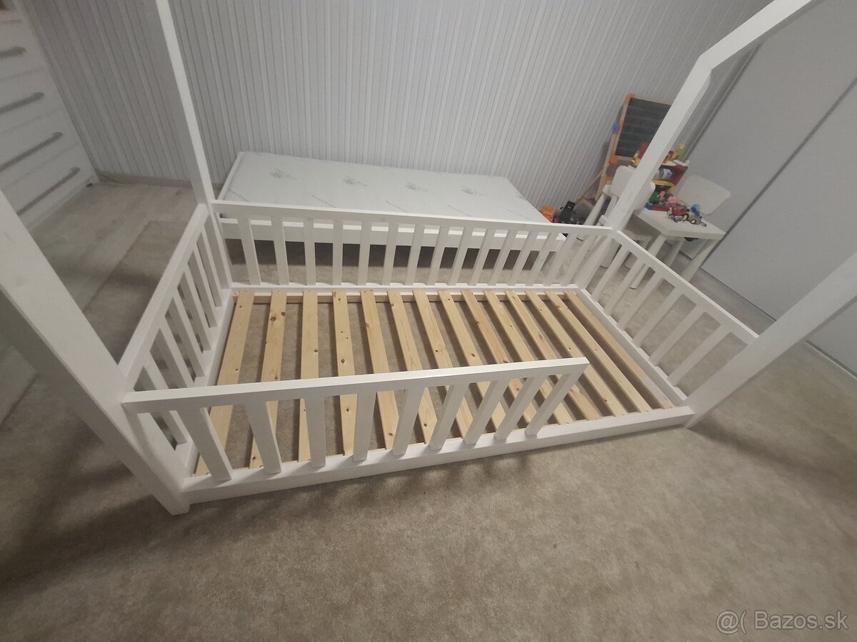 Domcekova postel - 2