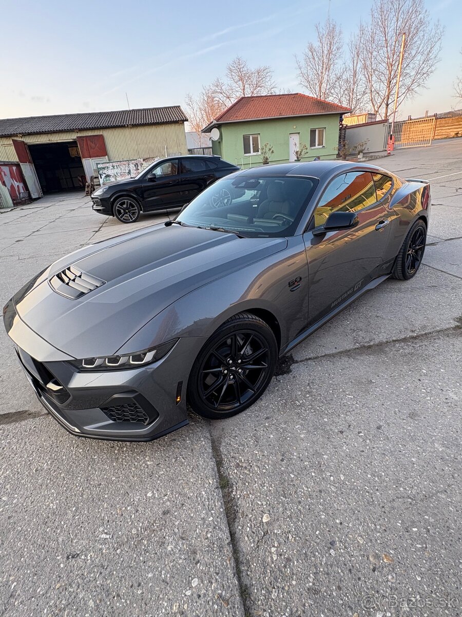 Predam Ford Mustang GT 5.0 v8 - 2