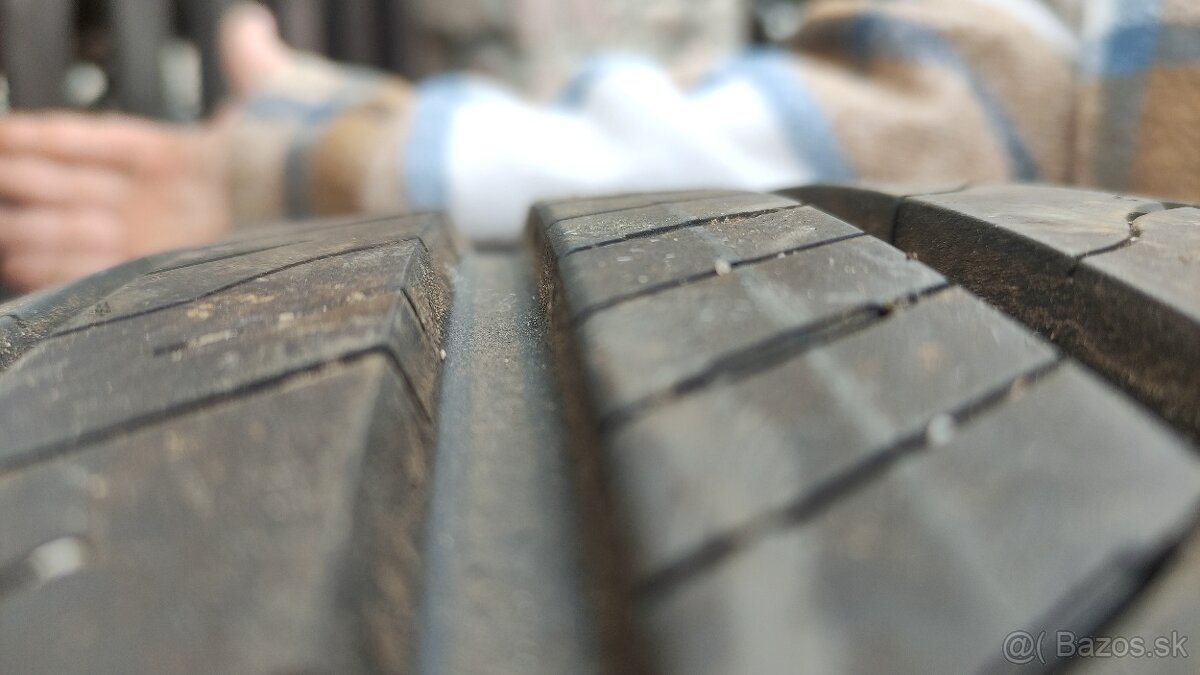 Letné pneumatiky 225/60 R18 - 2