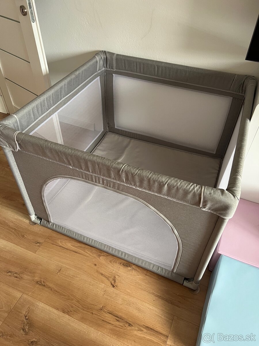 Ohradka s bazénom s gulickami - 2