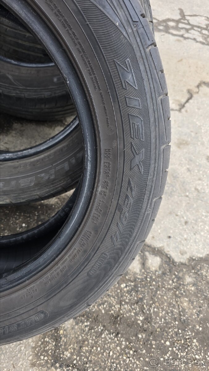Predám letné pneumatiky 235/55 17 99W - 2