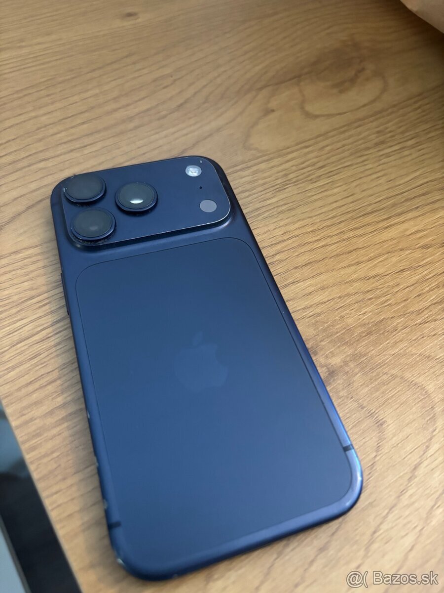 Iphon 17 Pro - 2