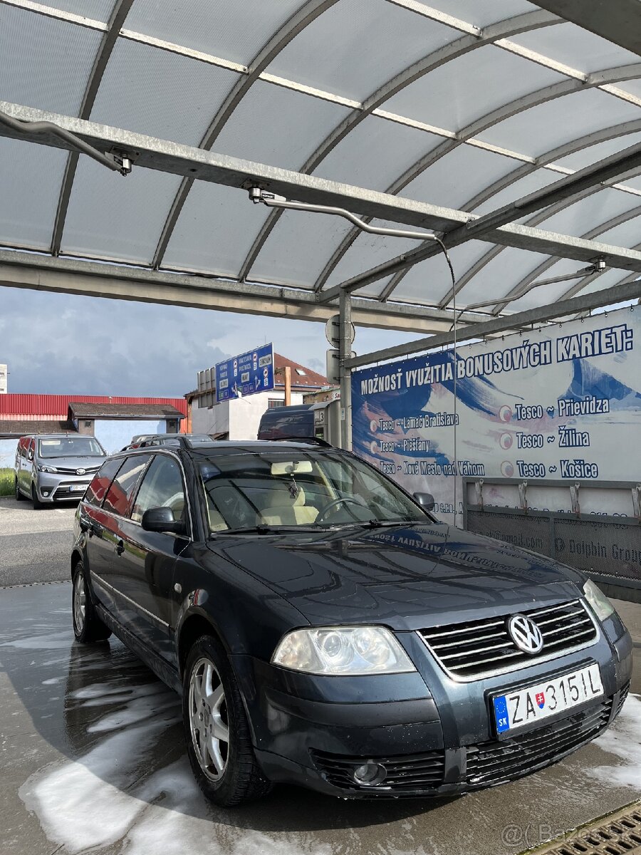 Volkswagen Passat B5.5 V5 2.3 125kW automat - 2