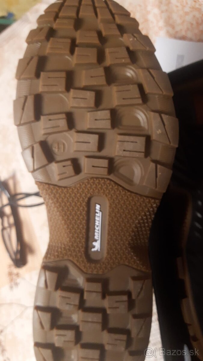 Predám dámsku koženú turistickú obuv značky mark ecco - 2