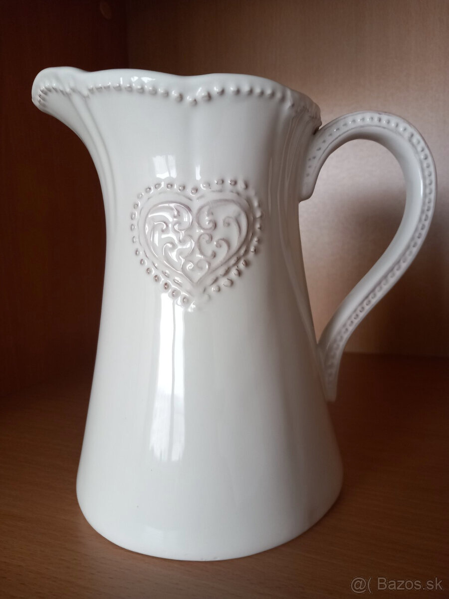 Starší keramický-kameninový džbán so srdiečkom 19x18,5 cm - 2