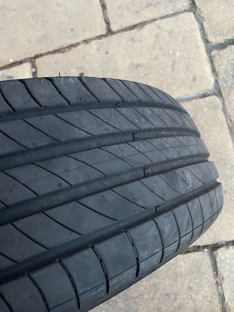 MICHELIN e-Primacy 195/60 R18 96H – TOP stav - 2